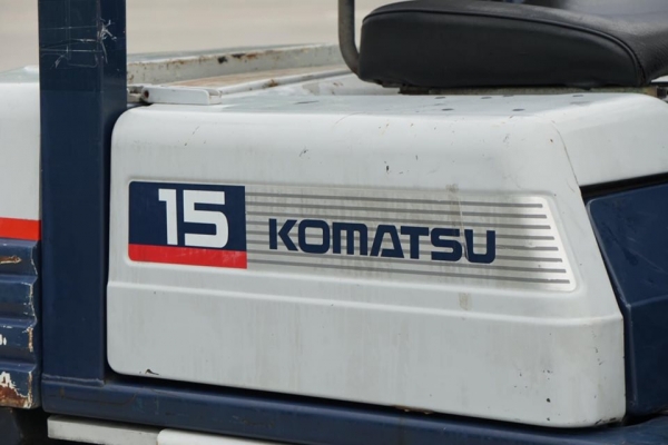 Komutsu FD15-15 เกียร์ออโต้ เครื่องดีเซล ยก1.5ตัน เสาสูง3เมตร