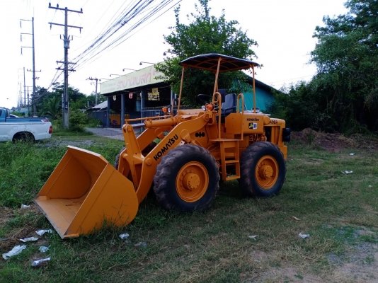 ขายรถตักล้อยาง komatsu jh30