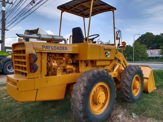 ขายรถตักล้อยาง komatsu jh30
