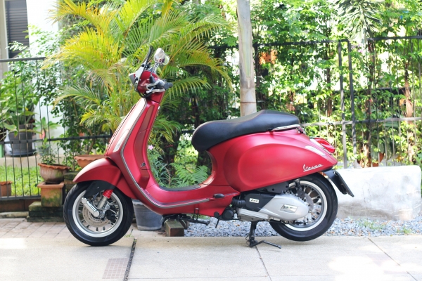 Vespa Sprint 150 i-get ปี2016 รถมือแรก ราคาน่ารัก Vespa Sprint 150 i-get ปี2016 รถมือแรก ราคาน่ารัก