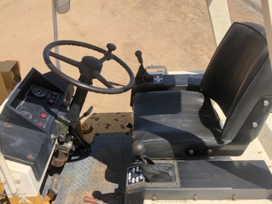 ขายรถตักล้อยาง KOMATSU WA30-2 (4XX ชั่วโมง) นำเข้าเองจากญี่ปุ่น สภาพสวยพร้อมใช้งาน มีVDOการทำงานครับ