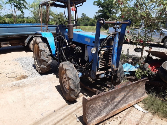 รถไถแช่มพร้อมใบมีดดันดินสนใจสอบถามมาใด้คับ รถไถแช่มพร้อมใบมีดดันดินสนใจสอบถามมาใด้คับ