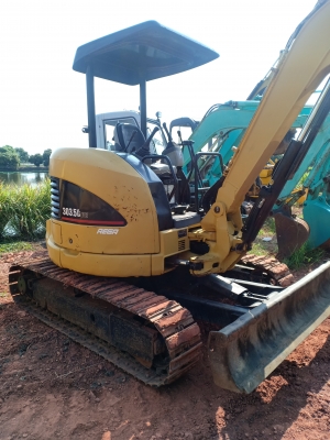 ขายจ้า..CATERPILLAR 303 .5C. เก่านอกแท้  สภาพสวยมาก มีลายแย๊ก  3,xxxชั่วโมง  พร้อมใช้  โทร 089-3818694 จ๊อย