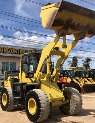 ขายรถตักล้อยาง KOMATSU WA300-3E นำเข้าเองจากญี่ปุ่น สภาพสวยพร้อมใช้ มีVDOการทำงานครับ