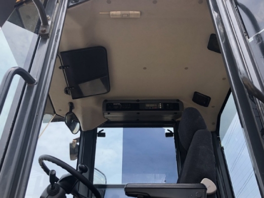 ขายรถตักล้อยาง KOMATSU WA320-6 รถนอกนำเข้าเองจากญี่ปุ่น สภาพสวยพร้อมใช้ มีVDOการทำงานครับ