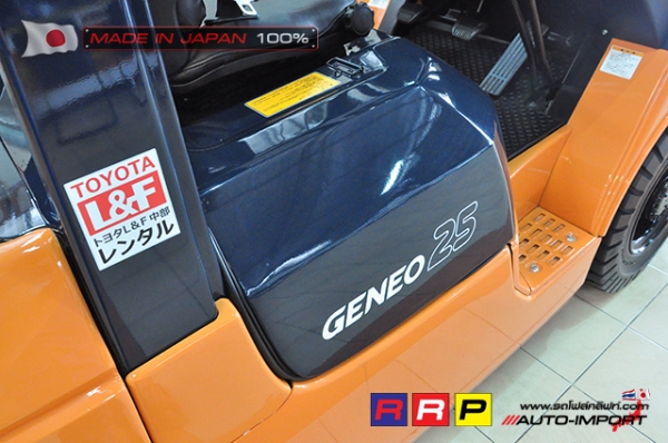 ขายรถโฟล์คลิฟท์มือสอง TOYOTA รุ่น 7FG25-11965 นำเข้าจากประเทศญี่ปุ่น 100\% ไม่เคยใช้งานในไทย