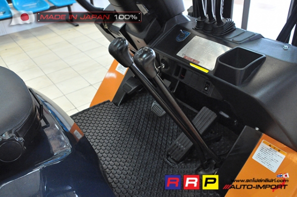 ขายรถโฟล์คลิฟท์มือสอง TOYOTA รุ่น 7FG25-11965 นำเข้าจากประเทศญี่ปุ่น 100\% ไม่เคยใช้งานในไทย