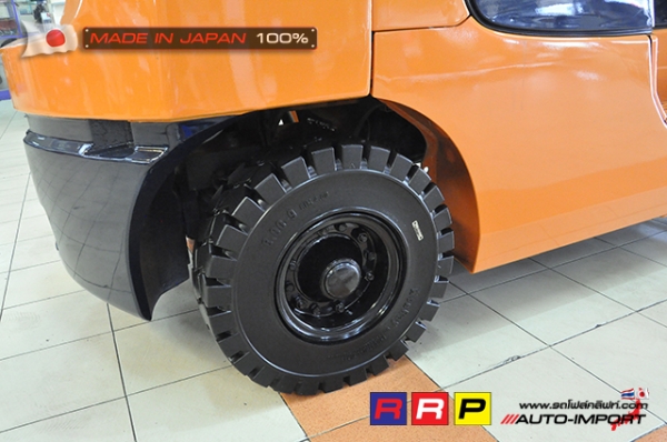 ขายรถโฟล์คลิฟท์มือสอง TOYOTA รุ่น 7FG25-11965 นำเข้าจากประเทศญี่ปุ่น 100\% ไม่เคยใช้งานในไทย