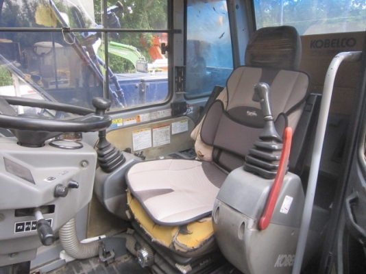 Kobelco SK100W-2 ปี2001 มีลายหัวเจาะ รถขุดล้อยางญี่ปุ่น โทร. 080-6565422 (หนิง)