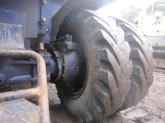 Kobelco SK100W-2 ปี2001 มีลายหัวเจาะ รถขุดล้อยางญี่ปุ่น โทร. 080-6565422 (หนิง)