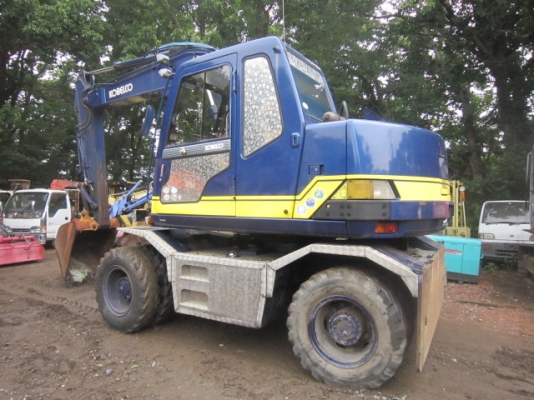Kobelco SK100W-2 ปี2001 มีลายหัวเจาะ รถขุดล้อยางญี่ปุ่น โทร. 080-6565422 (หนิง)