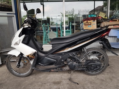 ขาย นูโว ELEGANCE 10000 บาท