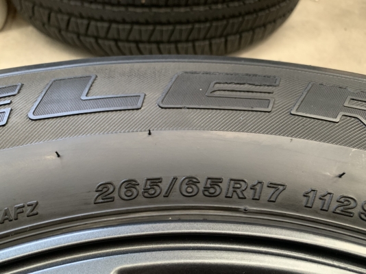 ล้อแม็ก Toyota Fortuner BMC (สีดำ) MidnightShine ขอบ 17 พร้อมยางป้ายแดง 265-65-17 Bridgestone ปลายปี 18 สวยๆ สีแท้