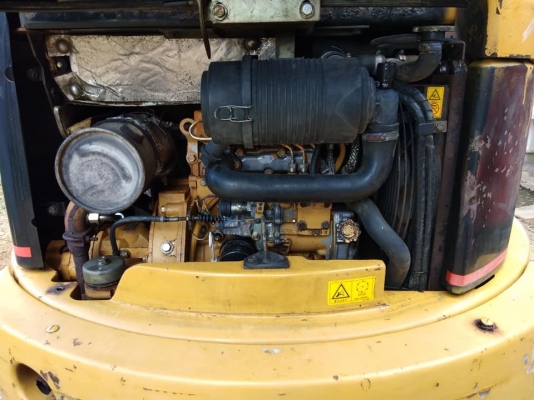 ขายรถขุดแบคโฮเก่านอกสวยเดิมๆ ยี่ห้อ CAT 303CR ขนาดPc30 รถเก่านอกแท้100\% (คอลโทนสั้น ปั๊มนิ้ว #อามยาวพิเศษ มีลายหัวแย็ก แทรคเหล็กใหม่มือ1) เครื่องแน่น ระบบไว รถพร้อมใช้งาน เอกสารใบอินวอยครบ         ????ราคา 410,000 ต่อรองได้???? ☎ สนใจติดต่อ 096-3268553 (ส