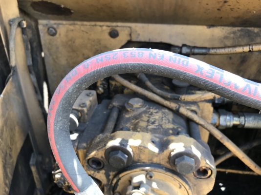 Cat311V2 เครื่องดี ปั้มแรง เอวแน่นไม่มีเอกสาร พร้อมหัวเจาะ Cat311V2 เครื่องดี ปั้มแรง เอวแน่นไม่มีเอกสาร พร้อมหัวเจาะ