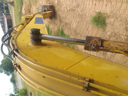 ขายแบคโคร KOMATSU PC120-3 สภาพใช้งานได้ เครื่องแน่น โซ่ใหม่ ช่วงล่างสวย เอวหลวม รถทำงานได้ปกติ สัญญาซื้อขาย สนใจสอบถามไว้ใช้งาน  093 0764943  K ตั้ม