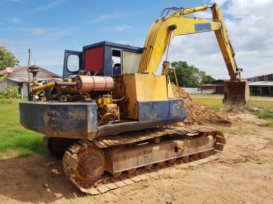 ขายแบคโคร KOMATSU PC120-3 สภาพใช้งานได้ เครื่องแน่น โซ่ใหม่ ช่วงล่างสวย เอวหลวม รถทำงานได้ปกติ สัญญาซื้อขาย สนใจสอบถามไว้ใช้งาน  093 0764943  K ตั้ม