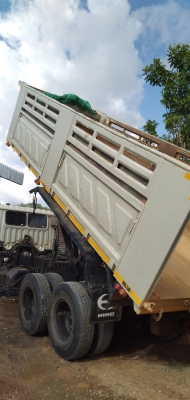 ขายรถสิบล้อมือสอง