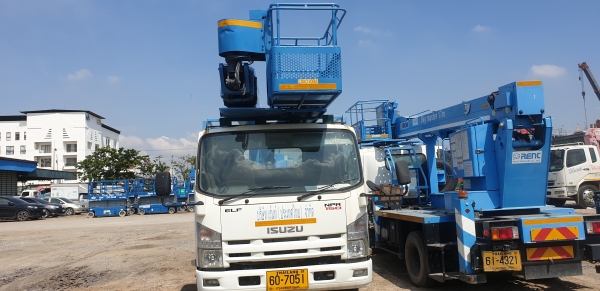 รถกระเช้า 17m