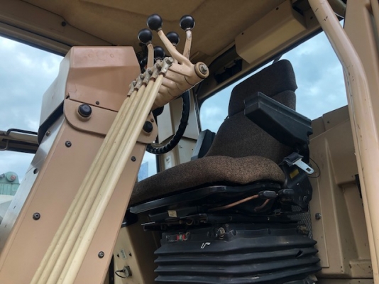 รถเกรด Cat 140H-APM เพียง 6000 ชม พร้อมริปเปอร์ท้าย เก่าอเมริกาแท้ๆ