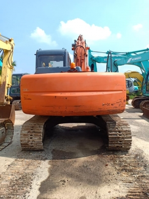 ขายจ้า..HITACHI ZX120-1 เก่านอกแท้  สภาพสวย มีลายแย๊ก  ปั๊มแห้ง  พร้อมใช้  โทร 089-3818694  จ๊อย