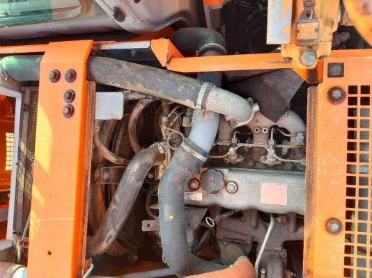 ขาย HITACHI ZX135US เก่านอกแท้  เดิมๆๆ  สภาพสวย  มีลายแย๊ก พร้อมใช้  โทร 089-3818694 จ๊อย