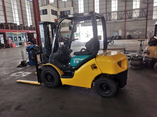 Forklifts Komatsu 2.5ตัน เครื่องยนต์ดีเซล รถยก2.5ตันพร้อมฟลูฟรีเสาเข้าตู้ได้สไลด์ชิฟเกียร์ออโต้ สภาพใช้งานน้อยมาก Forklifts Komatsu 2.5ตัน เครื่องยนต์ดีเซล รถยก2.5ตันพร้อมฟลูฟรีเสาเข้าตู้ได้สไลด์ชิฟเกียร์ออโต้ สภาพใช้งานน้อยมาก