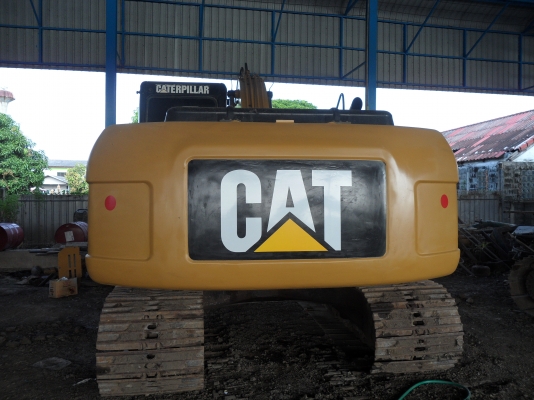 320d. @1,550,000   สนใจโทรด่วนที่ 081-989-1989 หรั่งครับ