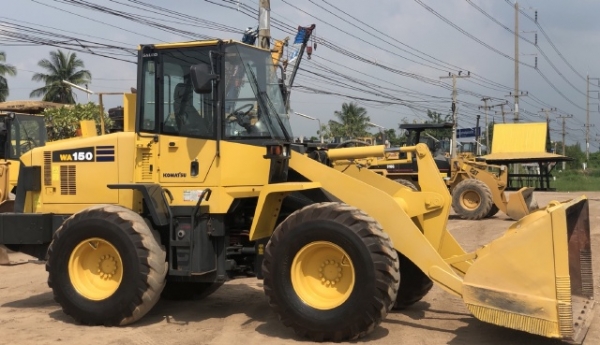 ขายรถตักล้อยาง KOMATSU WA150-5 นำเข้าเองจากญี่ปุ่น สภาพสวยพร้อมใช้งาน มีVDOการทำงานครับ