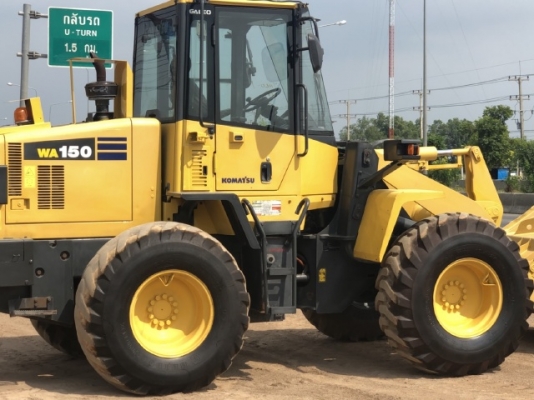 ขายรถตักล้อยาง KOMATSU WA150-5 นำเข้าเองจากญี่ปุ่น สภาพสวยพร้อมใช้งาน มีVDOการทำงานครับ