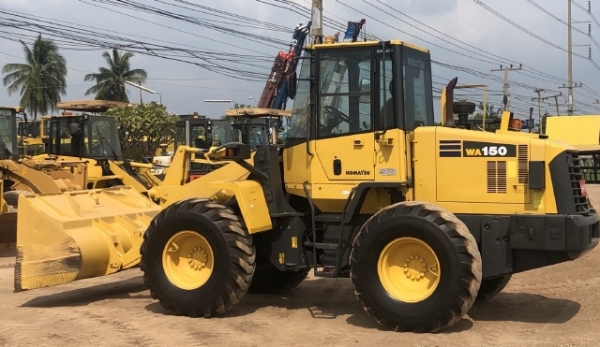 ขายรถตักล้อยาง KOMATSU WA150-5 นำเข้าเองจากญี่ปุ่น สภาพสวยพร้อมใช้งาน มีVDOการทำงานครับ