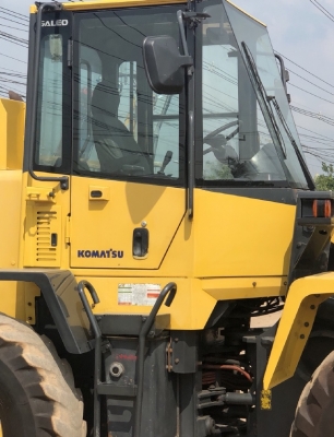 ขายรถตักล้อยาง KOMATSU WA150-5 นำเข้าเองจากญี่ปุ่น สภาพสวยพร้อมใช้งาน มีVDOการทำงานครับ