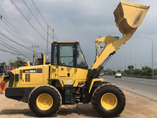 ขายรถตักล้อยาง KOMATSU WA150-5 นำเข้าเองจากญี่ปุ่น สภาพสวยพร้อมใช้งาน มีVDOการทำงานครับ