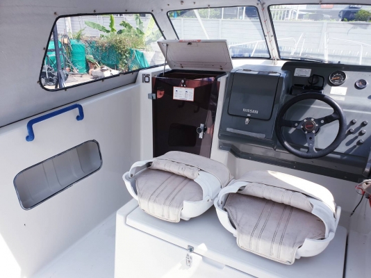 ขายเรือ NISSAN 24ฟุต(สวยมาก)พร้อมใช้งาน