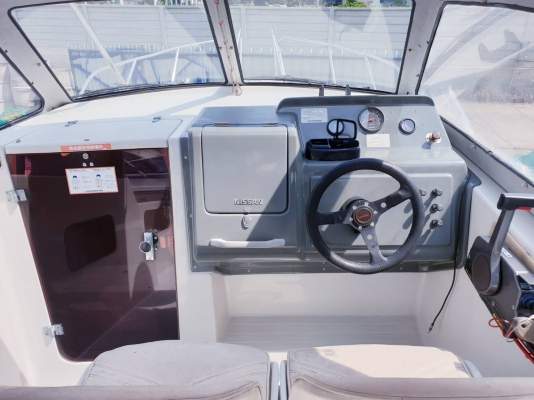 ขายเรือ NISSAN 24ฟุต(สวยมาก)พร้อมใช้งาน