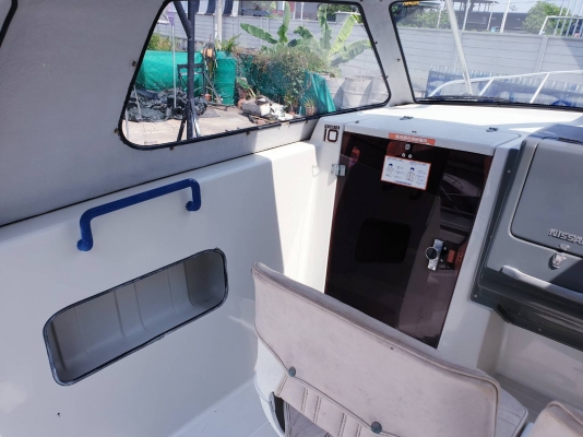 ขายเรือ NISSAN 24ฟุต(สวยมาก)พร้อมใช้งาน