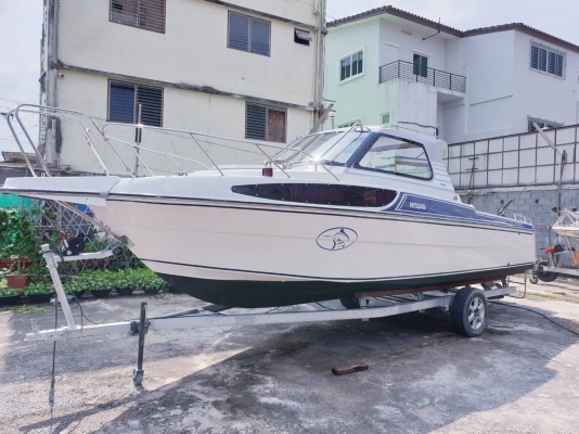 ขายเรือ NISSAN 24ฟุต(สวยมาก)พร้อมใช้งาน