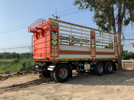 ขาย ลูกพ่วงสามเพลาไม่ดั้ม อู่เอสเคที ปี 59 สภาพสวยพร้อมใช้งาน เอกสารพร้อมโอน สนใจติดต่อเรา ดำสุโขทัย โทร 089-7087998,081-7855503 หรือเยี่ยมชมเว็ปไซได้ที่ www.dum-sukhothai .com เรายินดีให้บริการค่ะ