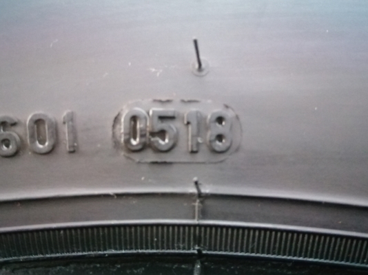 ยาง PIRELLI 205 55 16 ปี18 สภาพสวย ราคาไม่แพง