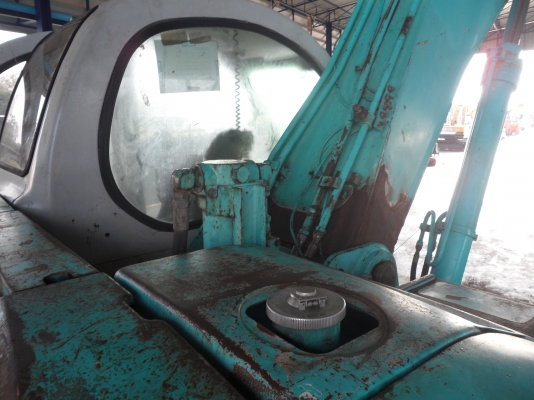 SK200มาร์คไฟว์ธรรดา KOBELCO @เจ็ดแสนปลายๆ รถนอกเพิ่งนำเข้ามาใหม่ คอนโทรลน้ำมัน ปั้มนี้ว เครื่องดีปั้มเเรงเร็วแรงไม่โหลดพร้อมใช้ บูมอาร์มปะนิดหน่อย ช่วงล่างดี รถสวย เร็วแรง ไม่โหลด รถพร้อมใช้ สนใจคลิ๊ก ☎ 081-989-1989 หรั่งครับ