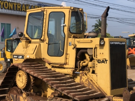 ขายรถดันดิน CAT D4H นำเข้าเองจากญี่ปุ่น สภาพสวยพร้อมใช้ มีVDOการทำงานครับ ขายรถดันดิน CAT D4H นำเข้าเองจากญี่ปุ่น สภาพสวยพร้อมใช้ มีVDOการทำงานครับ
