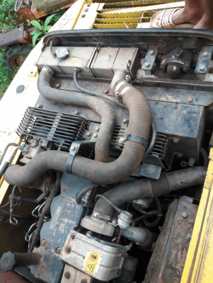 ขาย 790,000 KOMATSU pc 160-8 ไฟฟ้าครบ เครื่องดี ปั้มแรง เอวแน่น รอนเลอร์ โซ่หนาแต่บูชแตก รถทำงานทุกว