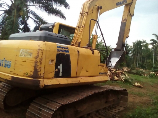 ขาย 790,000 KOMATSU pc 160-8 ไฟฟ้าครบ เครื่องดี ปั้มแรง เอวแน่น รอนเลอร์ โซ่หนาแต่บูชแตก รถทำงานทุกว
