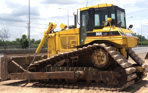 ขายรถดันดิน CAT D6R นำเข้าเองจากญี่ปุ่น สภาพสวยพร้อมใช้ มีVDOการทำงานครับ ขายรถดันดิน CAT D6R นำเข้าเองจากญี่ปุ่น สภาพสวยพร้อมใช้ มีVDOการทำงานครับ