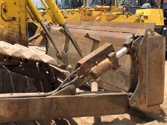 ขายรถดันดิน CAT D6R นำเข้าเองจากญี่ปุ่น สภาพสวยพร้อมใช้ มีVDOการทำงานครับ ขายรถดันดิน CAT D6R นำเข้าเองจากญี่ปุ่น สภาพสวยพร้อมใช้ มีVDOการทำงานครับ