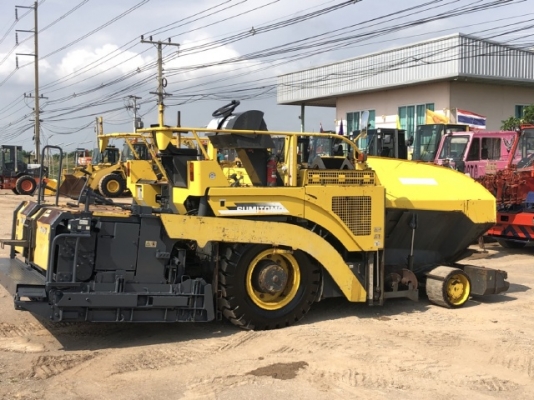 ขายรถปูยาง SUMITOMO HA60W-5 (ขนาด 6 เมตร) นำเข้าเองจากญี่ปุ่น สภาพสวยพร้อมใช้ มีVDOการทำงานครับ ขายรถปูยาง SUMITOMO HA60W-5 (ขนาด 6 เมตร) นำเข้าเองจากญี่ปุ่น สภาพสวยพร้อมใช้ มีVDOการทำงานครับ