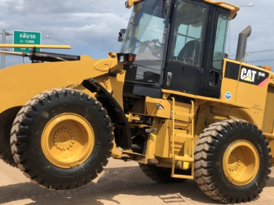 ขายรถตักล้อยาง CAT 924H แขนยาวพิเศษ นำเข้าเองจากญี่ปุ่น สภาพสวยพร้อมใช้ มีVDOการทำงานครับ
