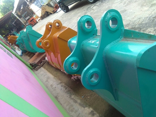 รับสั่งทำบุ้งกี่ ทุกรุ่น ปากแคบ ตักผักตกชวา บุ้งกี่วางท่อ บุ้งกี่ตักดิน รับประกันความแข็งแรง