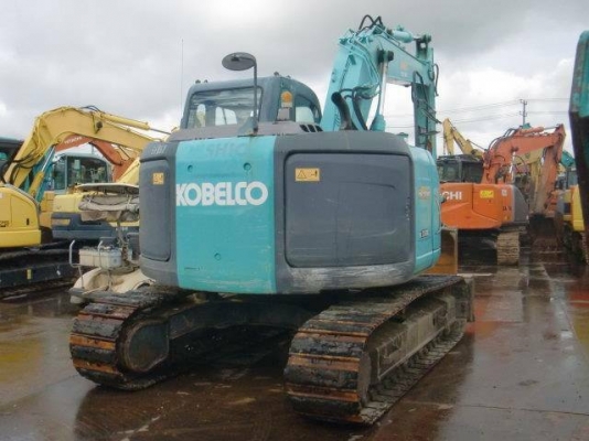 รถขุดรุ่นยอดนิยม KOBELCO SK135SR-2 YY-05 นำเข้าจากญี่ปุ่นโดยตรง โทร.090-986-2521 อ๊อบ
