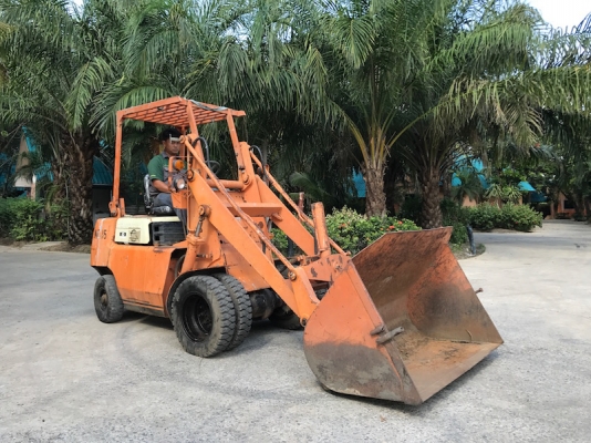 ขายรถตักTOYOTA SG10 ตักครึ่งคิว เสาสูงปกติ3.เมตร สวยเดิมจากญี่ปุ่น ยังไม่เคยใช้ในไทย 135,000เท่านั้น!!